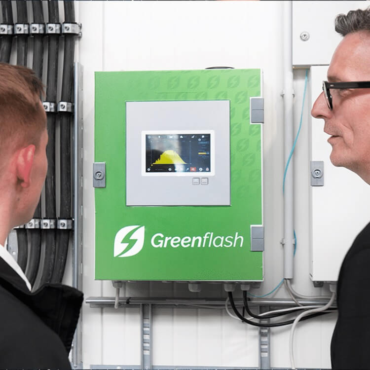 Vernetzung aller Erzeuger und Verbraucher über den GreenX1 Controller im intelligenten Energiesysteme